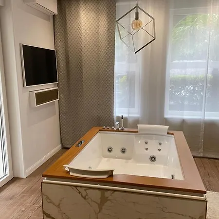 Opulence Luxury - Private Access To In Apartman *