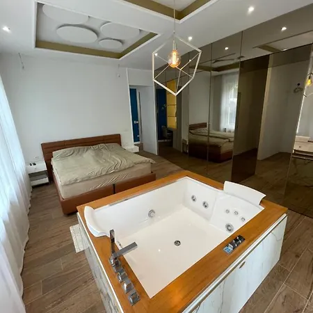 Apartman Opulence Luxury - Private Access To In Abbázia